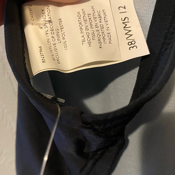 NWT Nike Swimming Suit - Picture 3 of 5